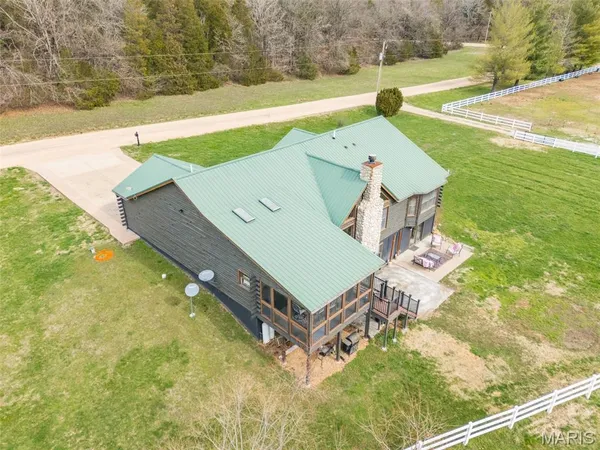 $825,000 | 12928 Morgans Meadow Road, De Soto, MO 63020