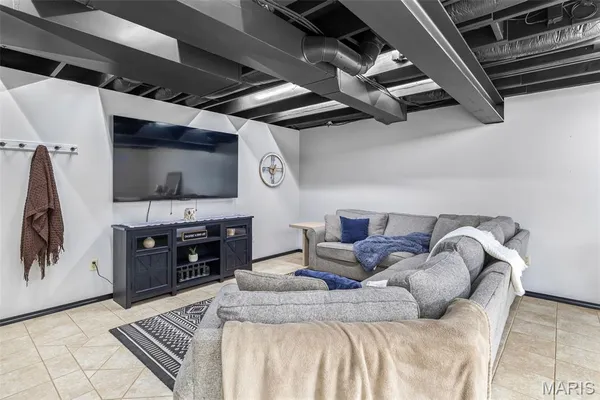 $825,000 | 12928 Morgans Meadow Road, De Soto, MO 63020