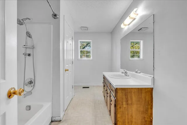 $189,999 | 250 Cedar Point Lane, Kimball, TN 37380