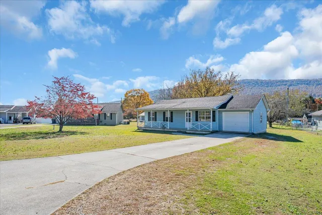 $189,999 | 250 Cedar Point Lane, Kimball, TN 37380