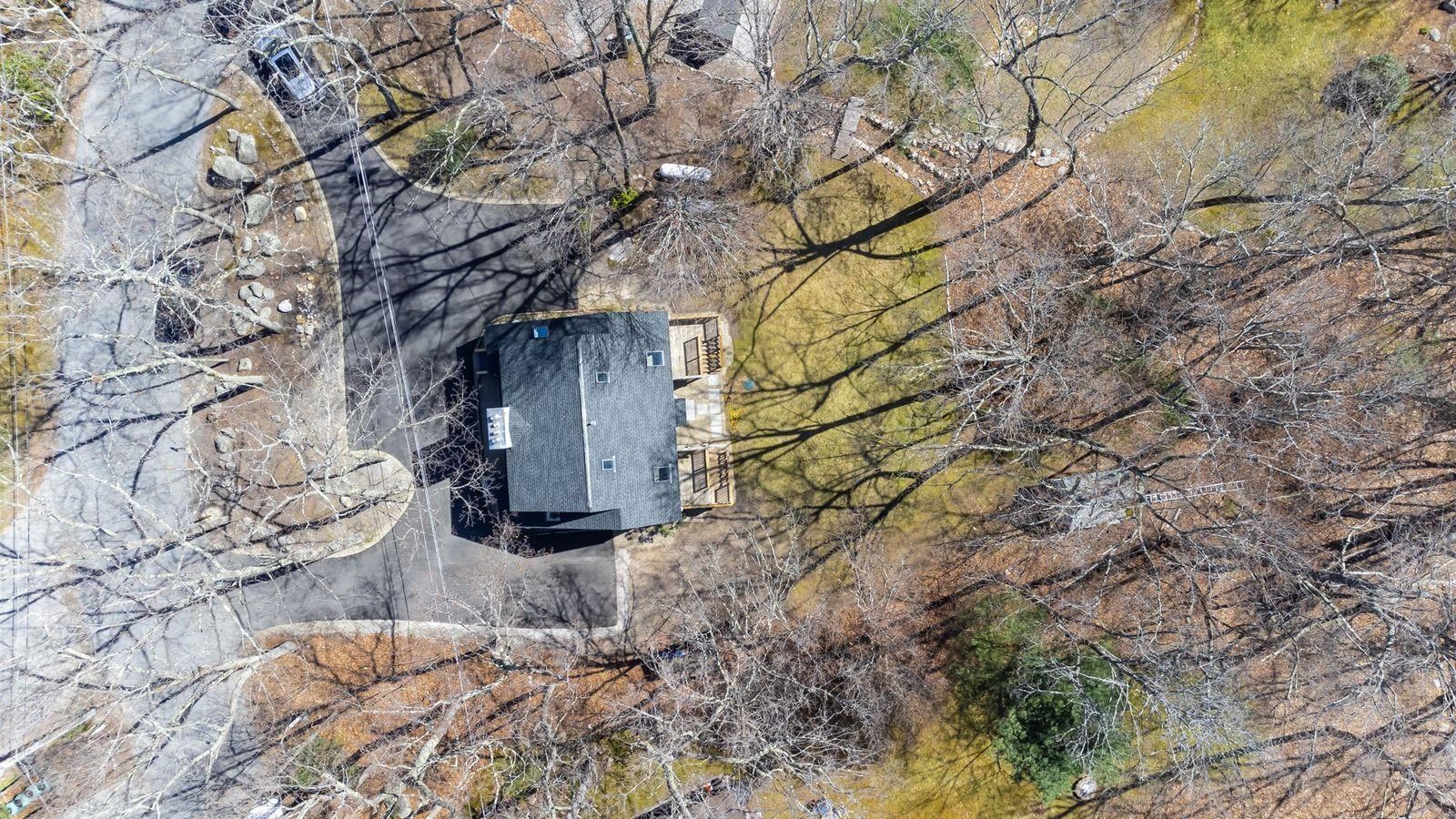 56 R Conleys Grove Road, Unit A Derry, NH 03038 - Photo 23 of 27
