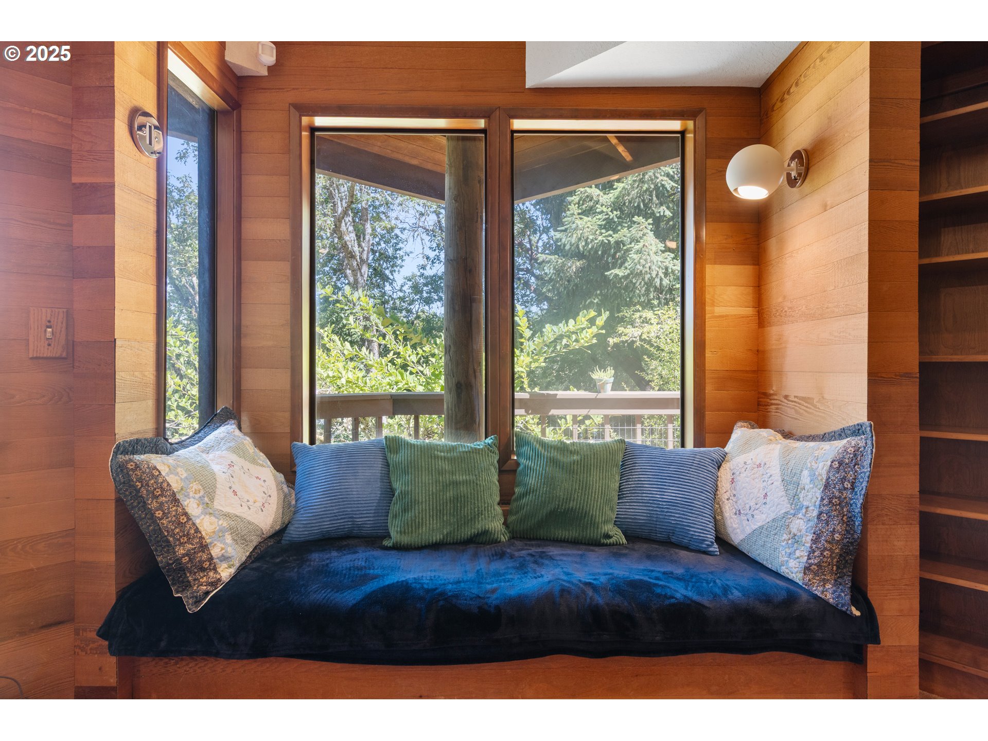 1346 Fisher Road Roseburg, OR 97471 - Photo 12 of 48