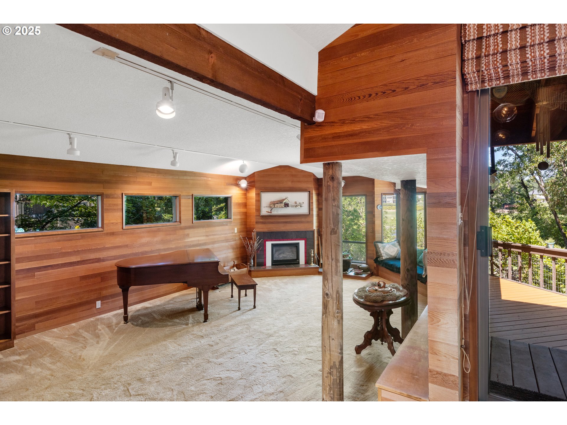 1346 Fisher Road Roseburg, OR 97471 - Photo 13 of 48