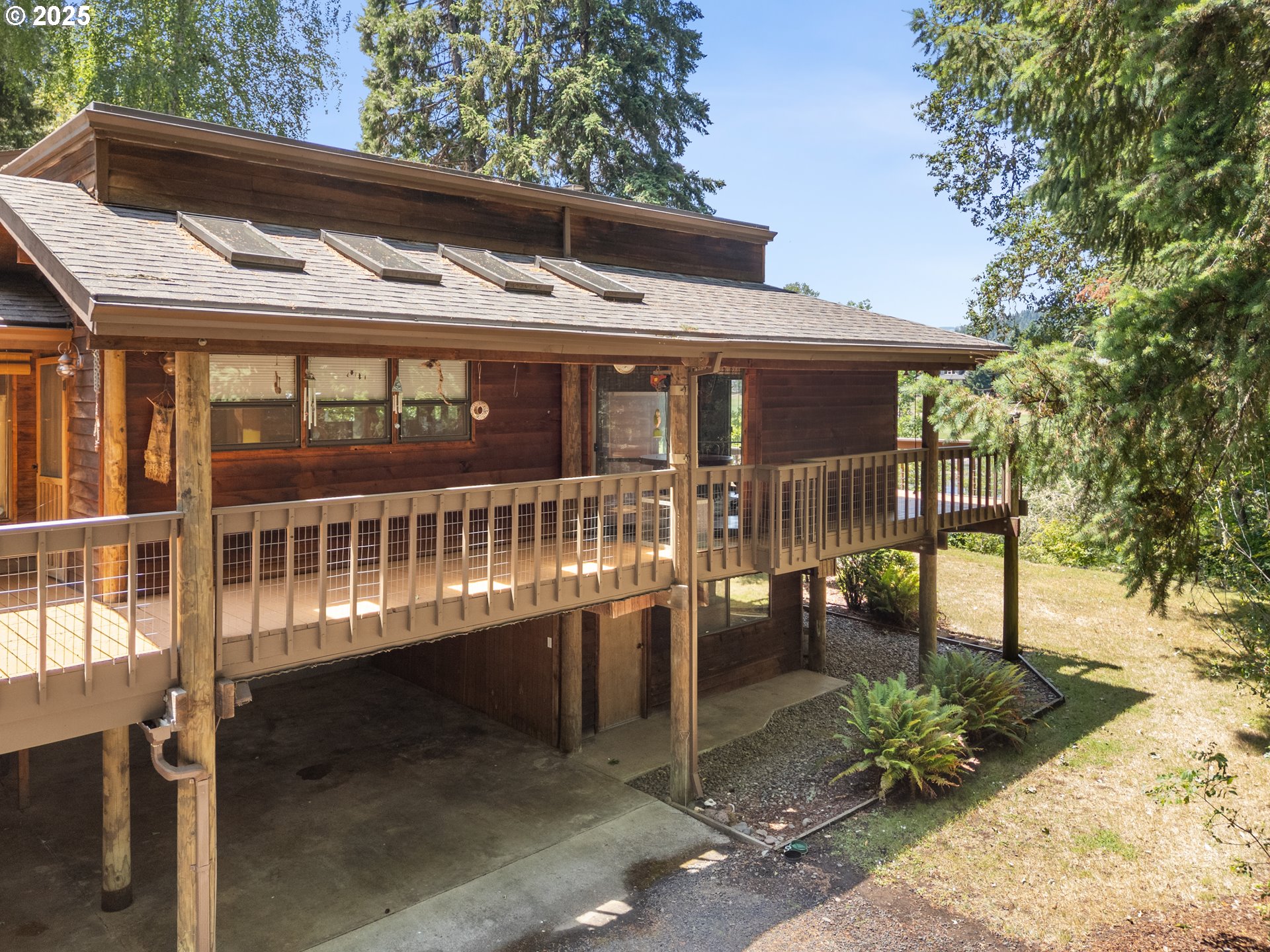 1346 Fisher Road Roseburg, OR 97471 - Photo 4 of 48