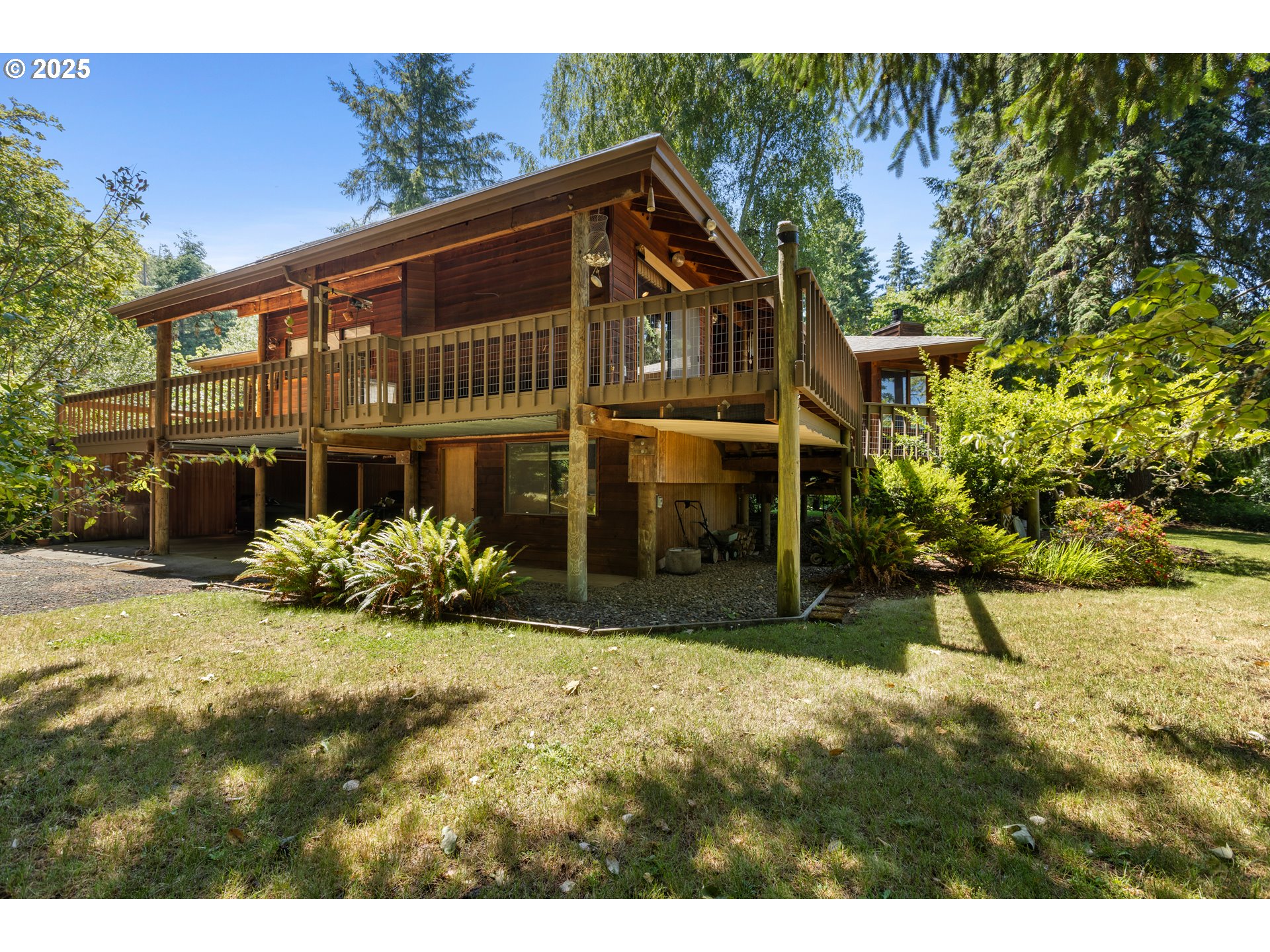 1346 Fisher Road Roseburg, OR 97471 - Photo 5 of 48