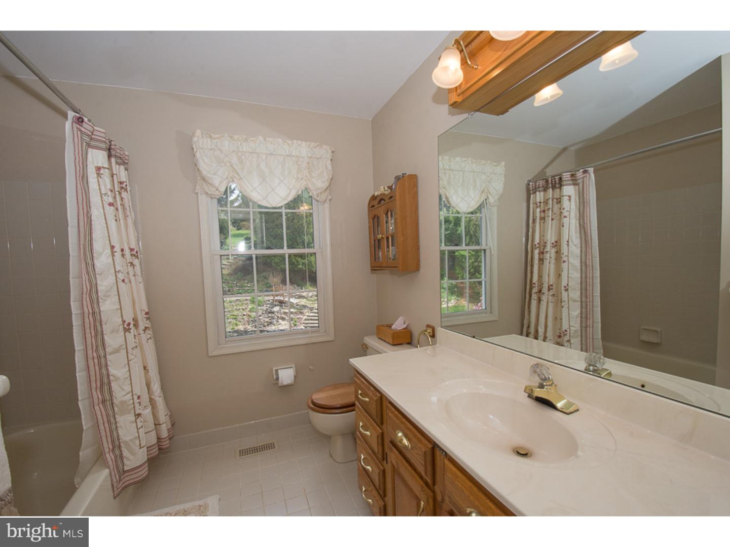 175 Krauser Road Downingtown, PA 19335 - Photo 21 of 23 Half Bath
