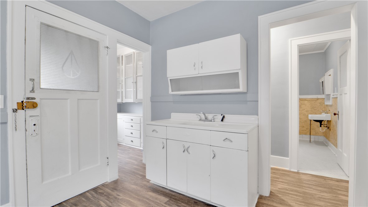 45-47 Werner Park Rochester, NY 14620 - Photo 12 of 35