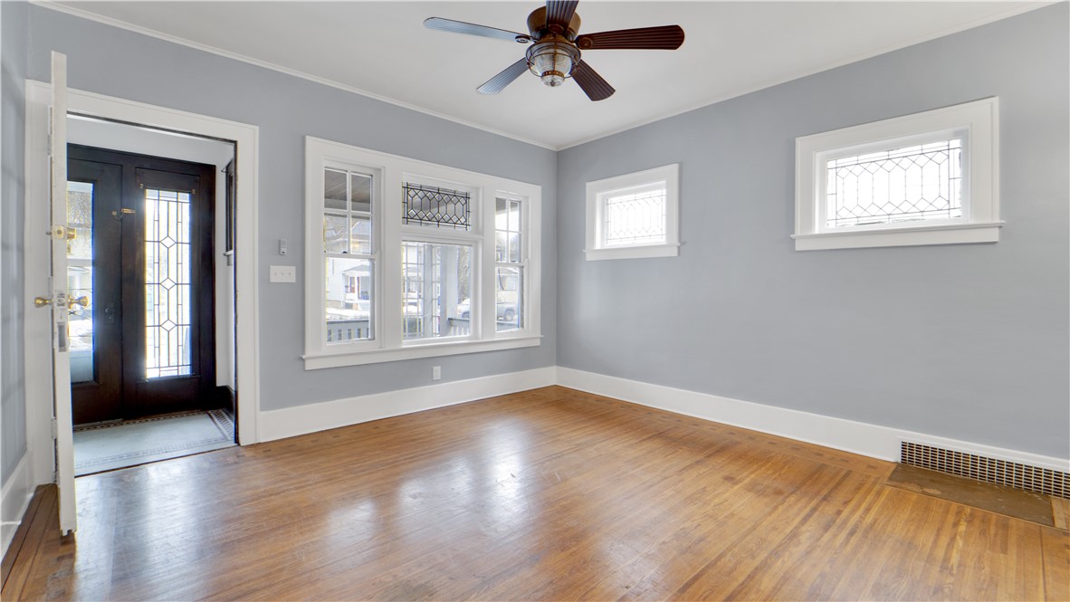 45-47 Werner Park Rochester, NY 14620 - Photo 6 of 35