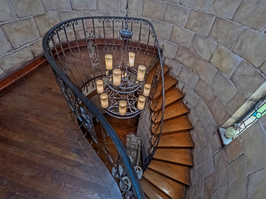 1247 Washington Road Pittsburgh, PA 15228 - Photo 5 of 32