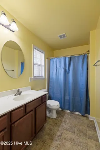 $249,000 | 202 Scout Lane, Chinquapin, NC 28521