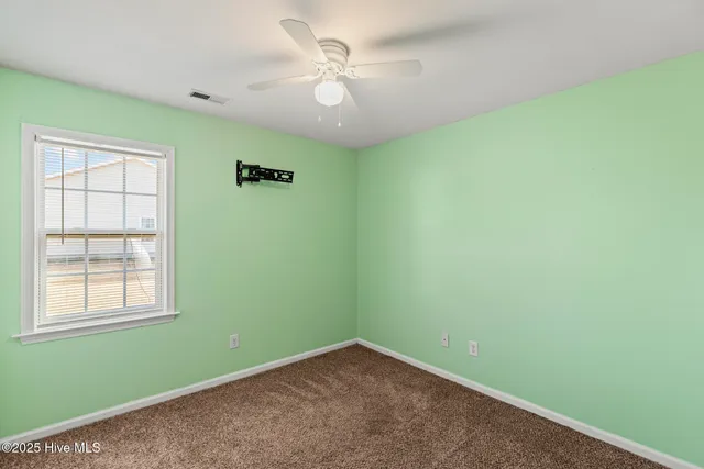 $249,000 | 202 Scout Lane, Chinquapin, NC 28521