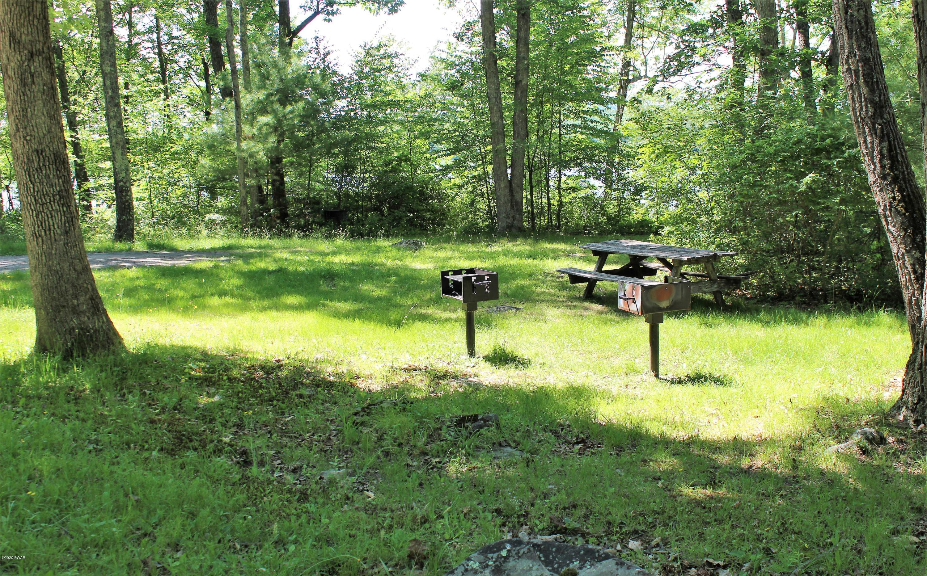 122 Old Rte 402 Dingmans Ferry, PA 18328 - Photo 37 of 41