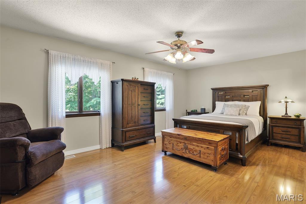 401 North Springfield Street Grafton, IL 62037 - Photo 13 of 38