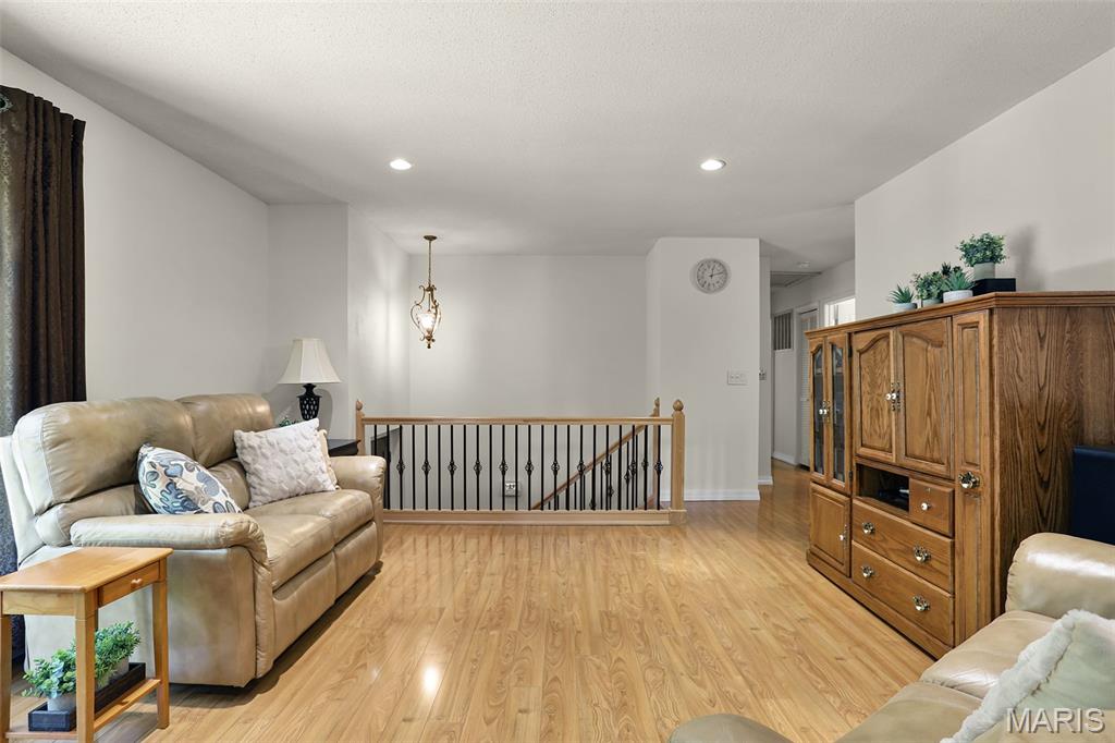 401 North Springfield Street Grafton, IL 62037 - Photo 6 of 38