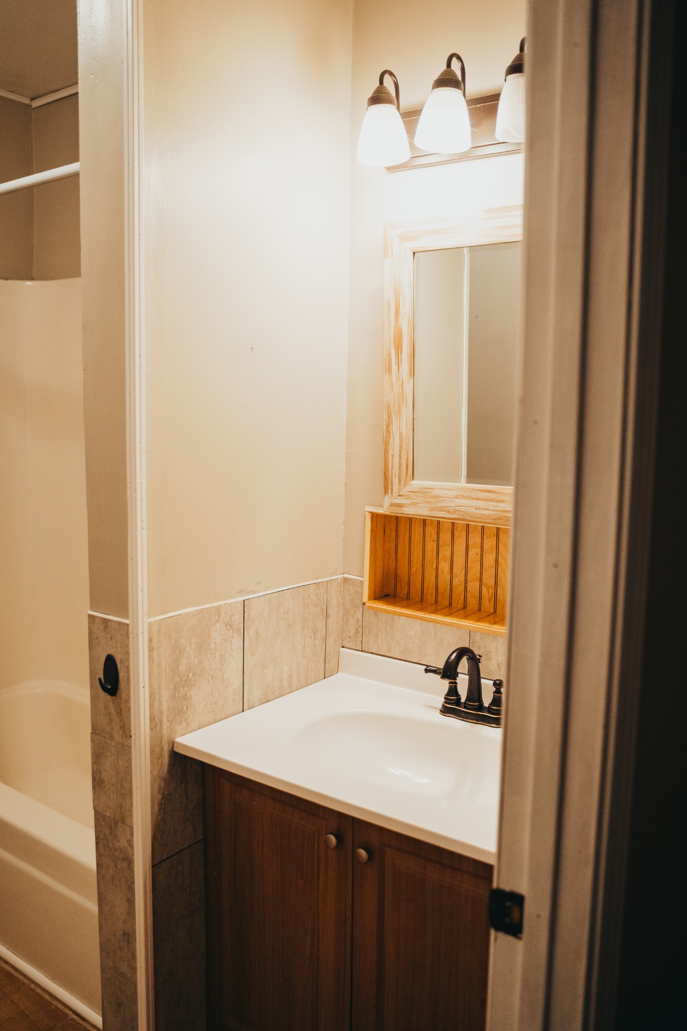 233 Taylor Lake Road Morrison, TN 37357 - Photo 48 of 51 a bathroom with a sink and a mirror