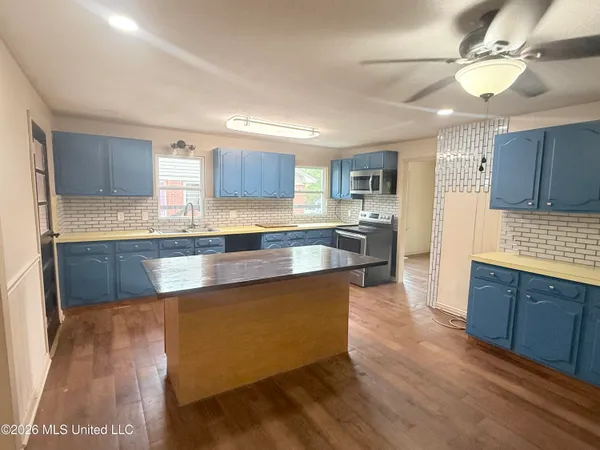 $169,000 | 2135 Long Street, Grenada, MS 38901