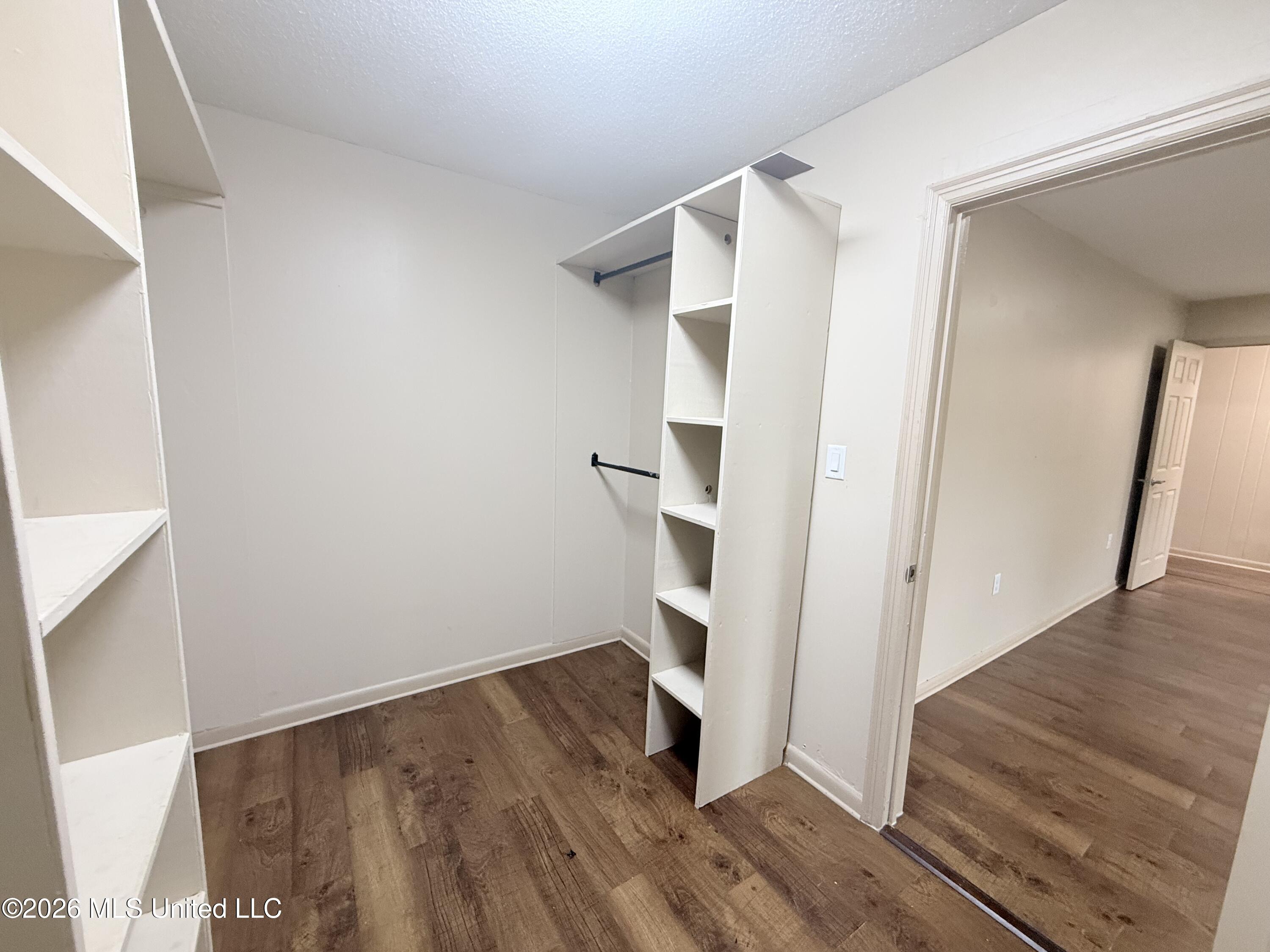 2135 Long Street Grenada, MS 38901 - Photo 8 of 26 IMG_7249