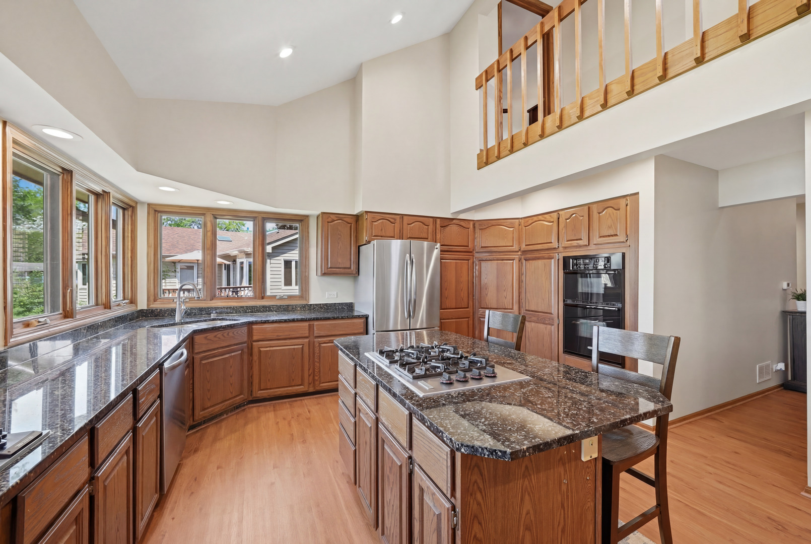 534 Whispering Pines Road Lindenhurst, IL 60046 - Photo 23 of 50