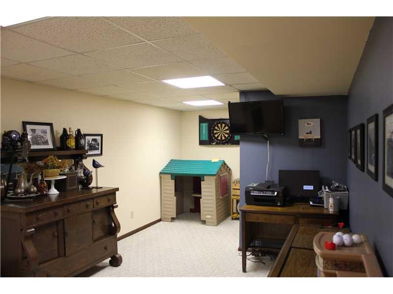 165 Ridgeview Drive Wexford, PA 15090 - Photo 21 of 25 Basement/Game Room. Finished game room.