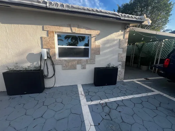 a view of outdoor space