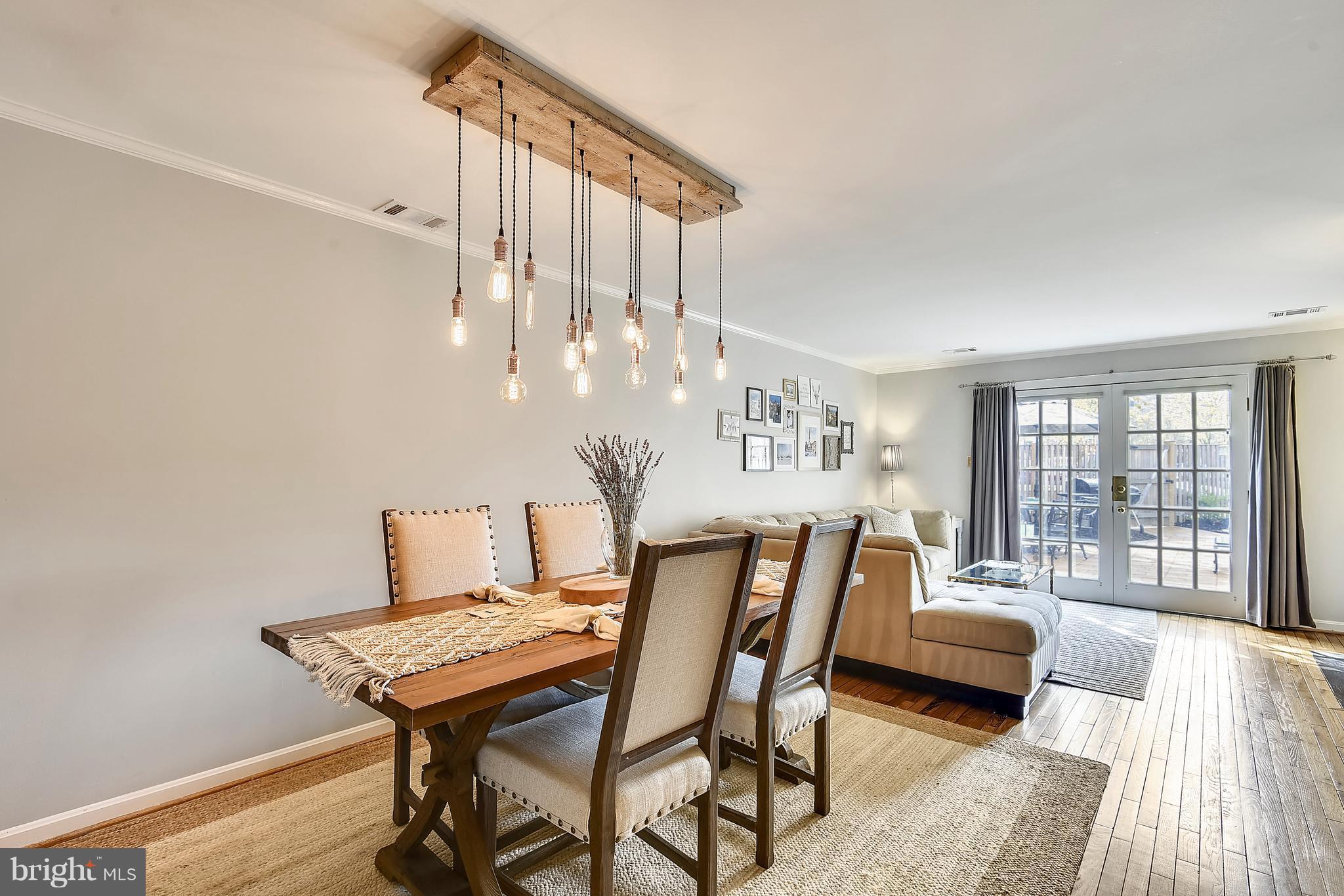 320 Commerce Street Alexandria, VA 22314 - Photo 13 of 30 Dining Room
