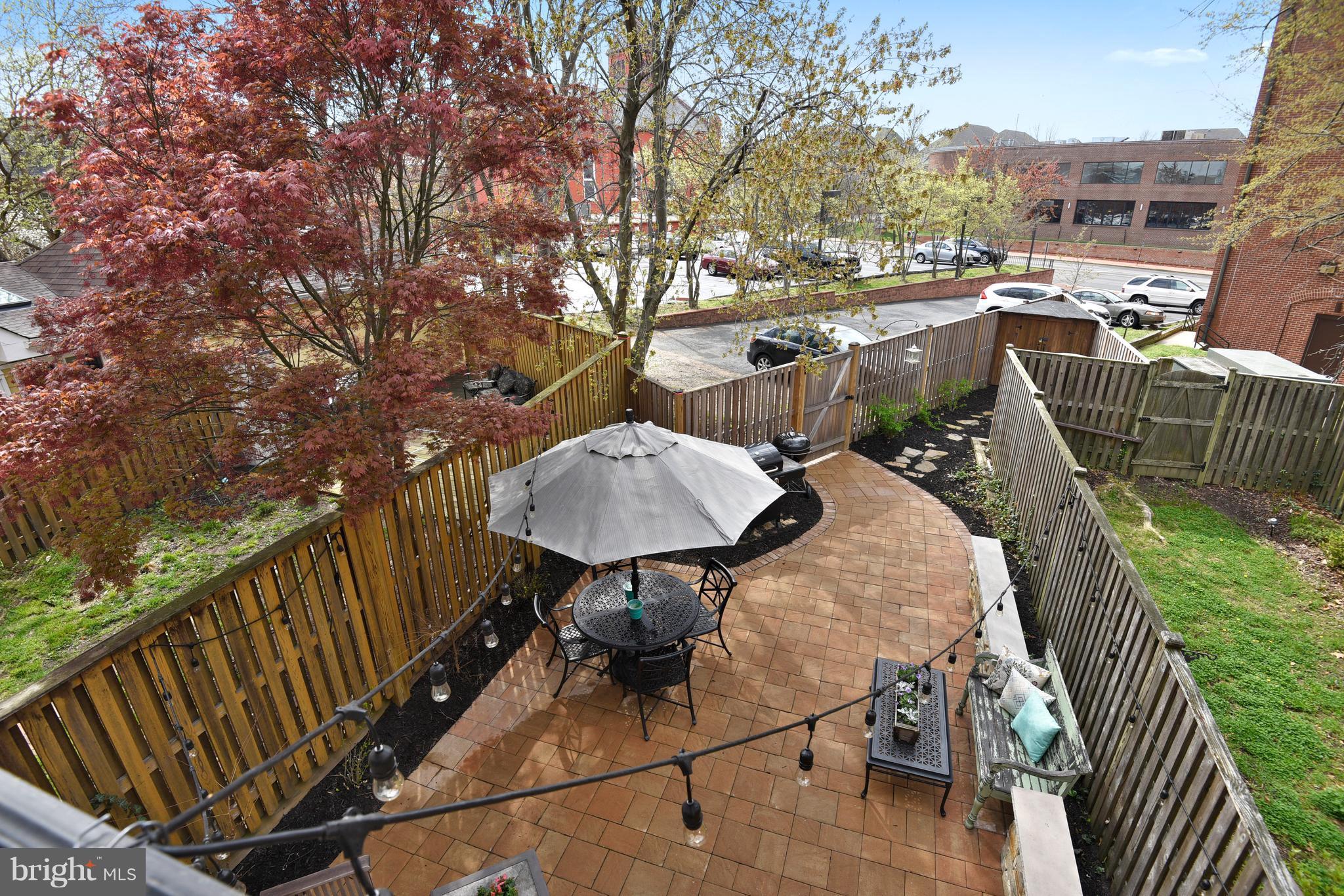 320 Commerce Street Alexandria, VA 22314 - Photo 27 of 30 Rear Patio