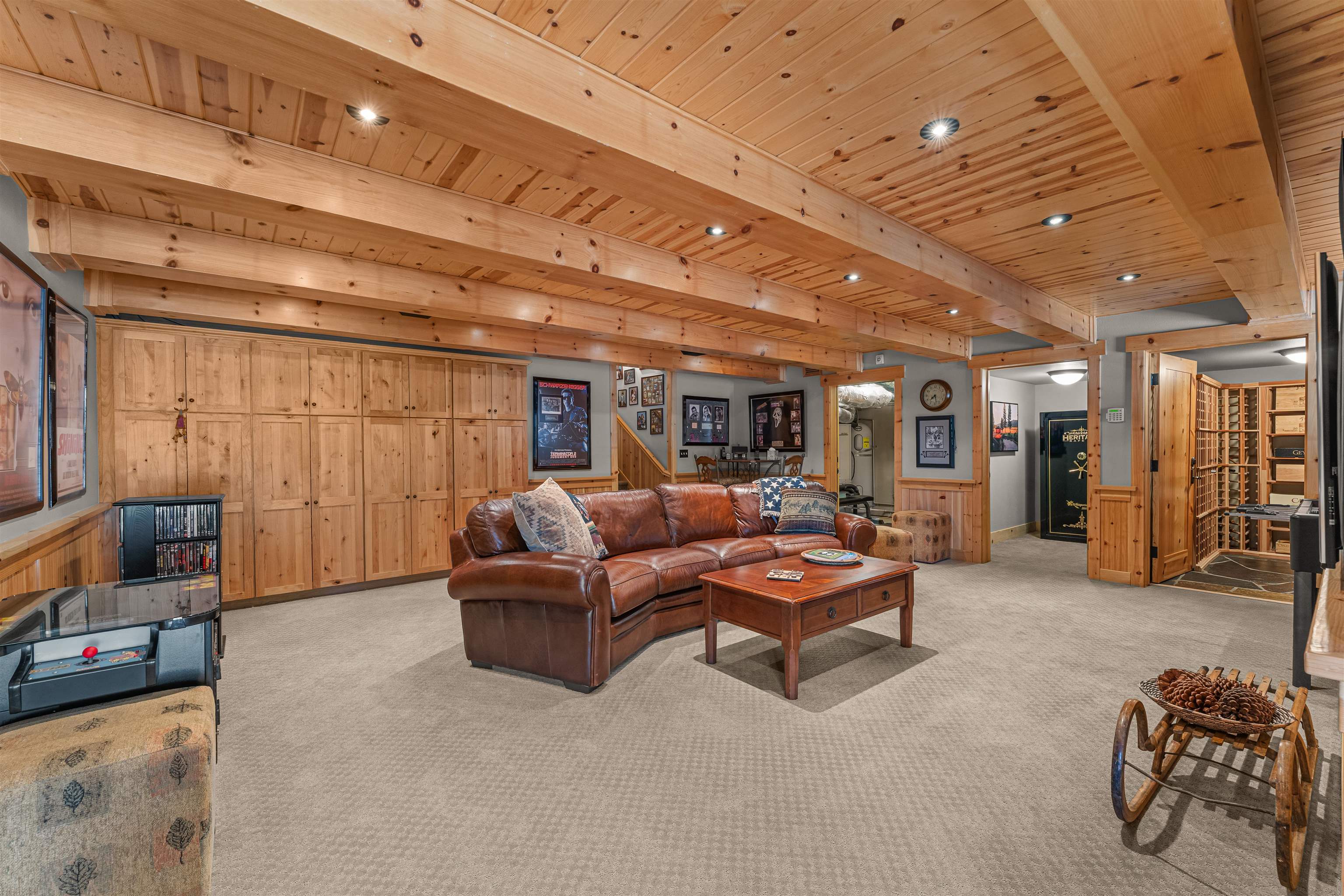 440 Valley Ranch Drive Clio, CA 96106 - Photo 17 of 50 a living room with furniture and a couch