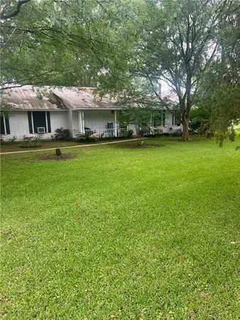 $115,000 | 106 Ellis Mills Road, Hessmer, LA 71341