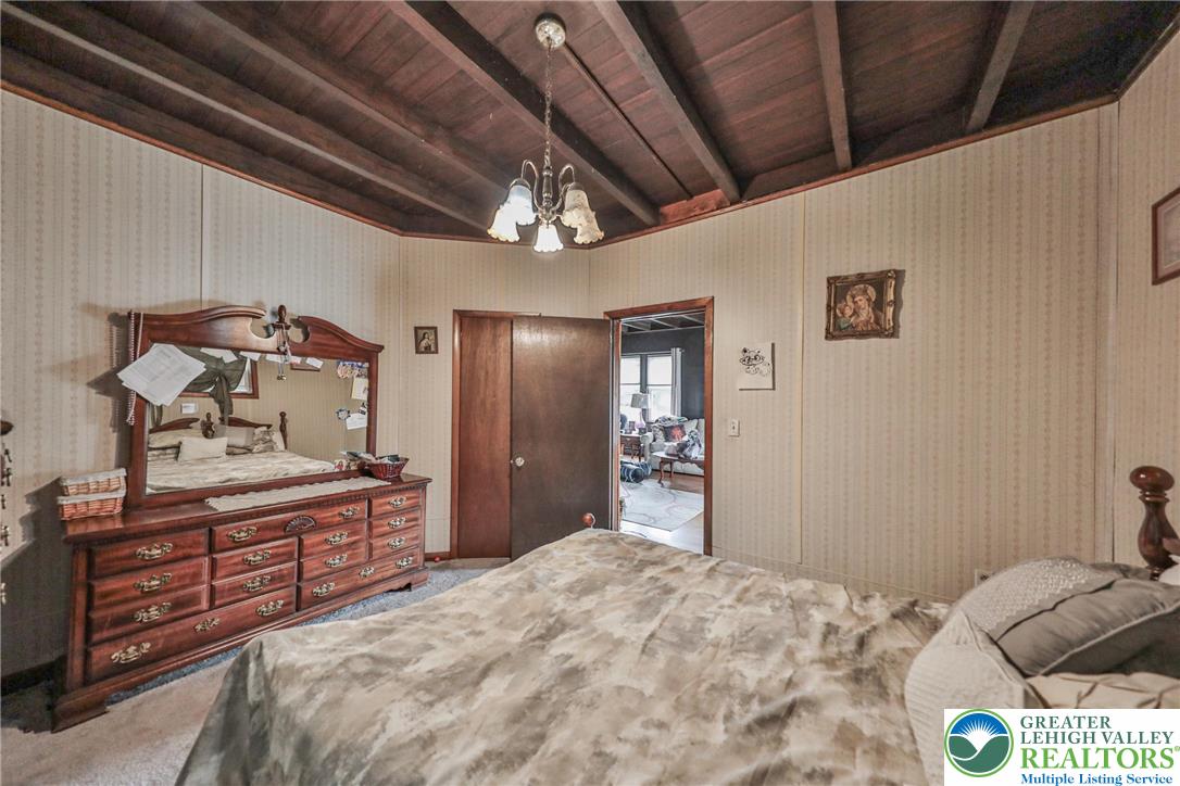 1005 7th Street Whitehall, PA 18052 - Photo 19 of 74