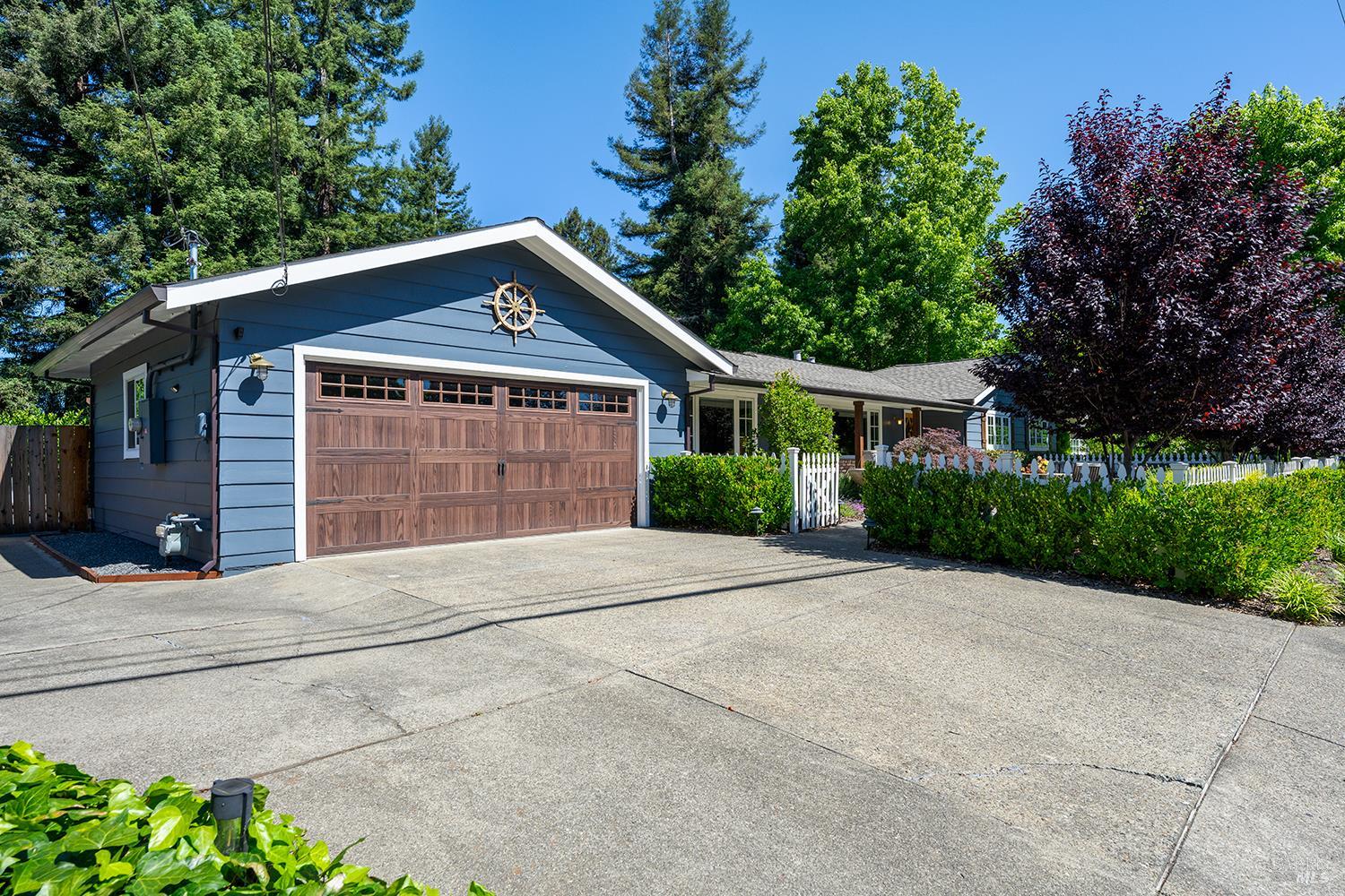 145 St James Drive Santa Rosa, CA 95403 - Photo 2 of 51