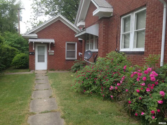 $92,500 | 622 1/2 North Albert Street, Macomb, IL 61455