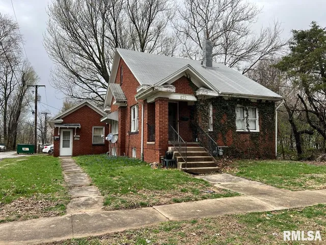 $92,500 | 622 1/2 North Albert Street, Macomb, IL 61455
