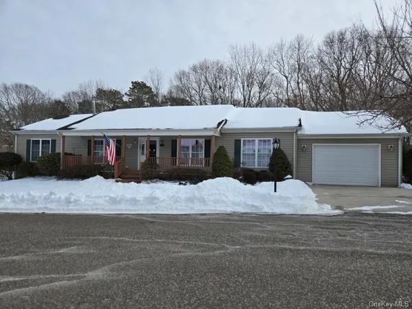 $469,000 | 1407 Middle Road, Unit 265, Calverton, NY 11933
