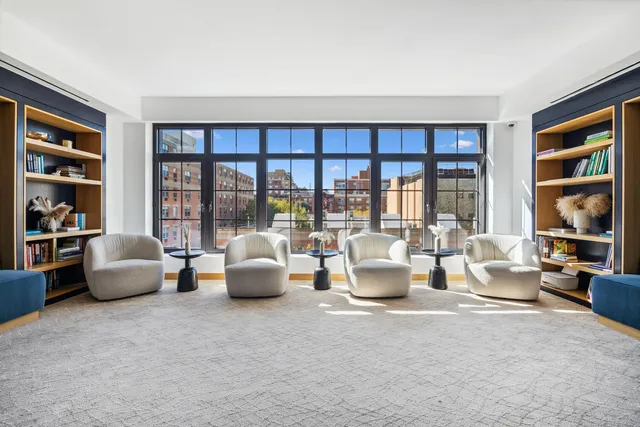 $985,000 | 300 West 122nd Street, Unit 14H | Harlem