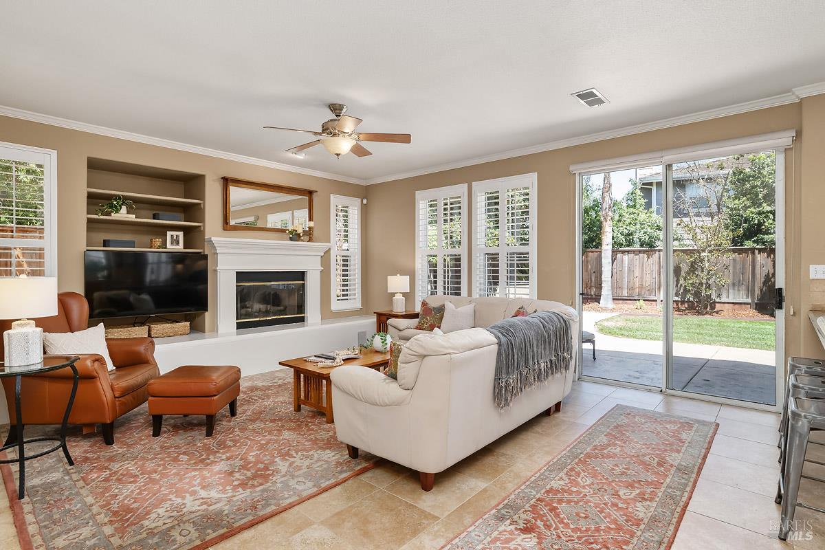 14 Ripley Way Novato, CA 94949 - Photo 10 of 53 Gallery Image 10