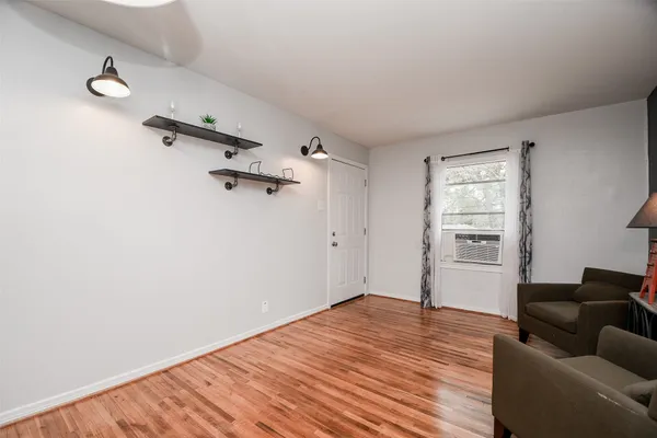 $410,000 | 2824 Dalton Street, Houston, TX 77017