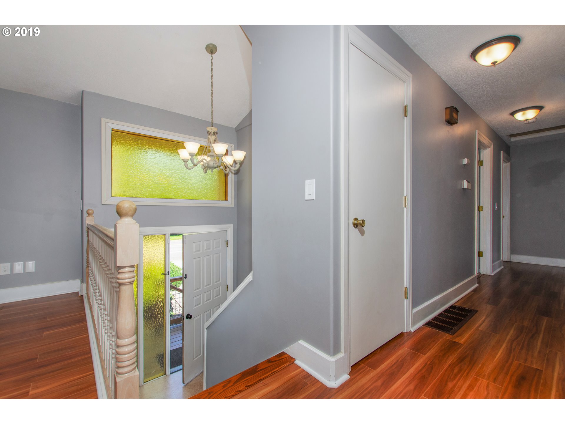 2463 Southeast Barnes Road Gresham, OR 97080 - Photo 2 of 23 Gallery Image 2