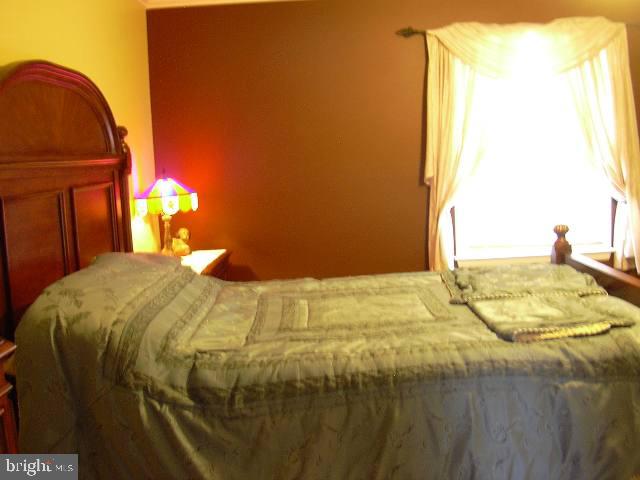 1620 Buckingham Road Harrisburg, PA 17111 - Photo 8 of 9 Gallery Image 8