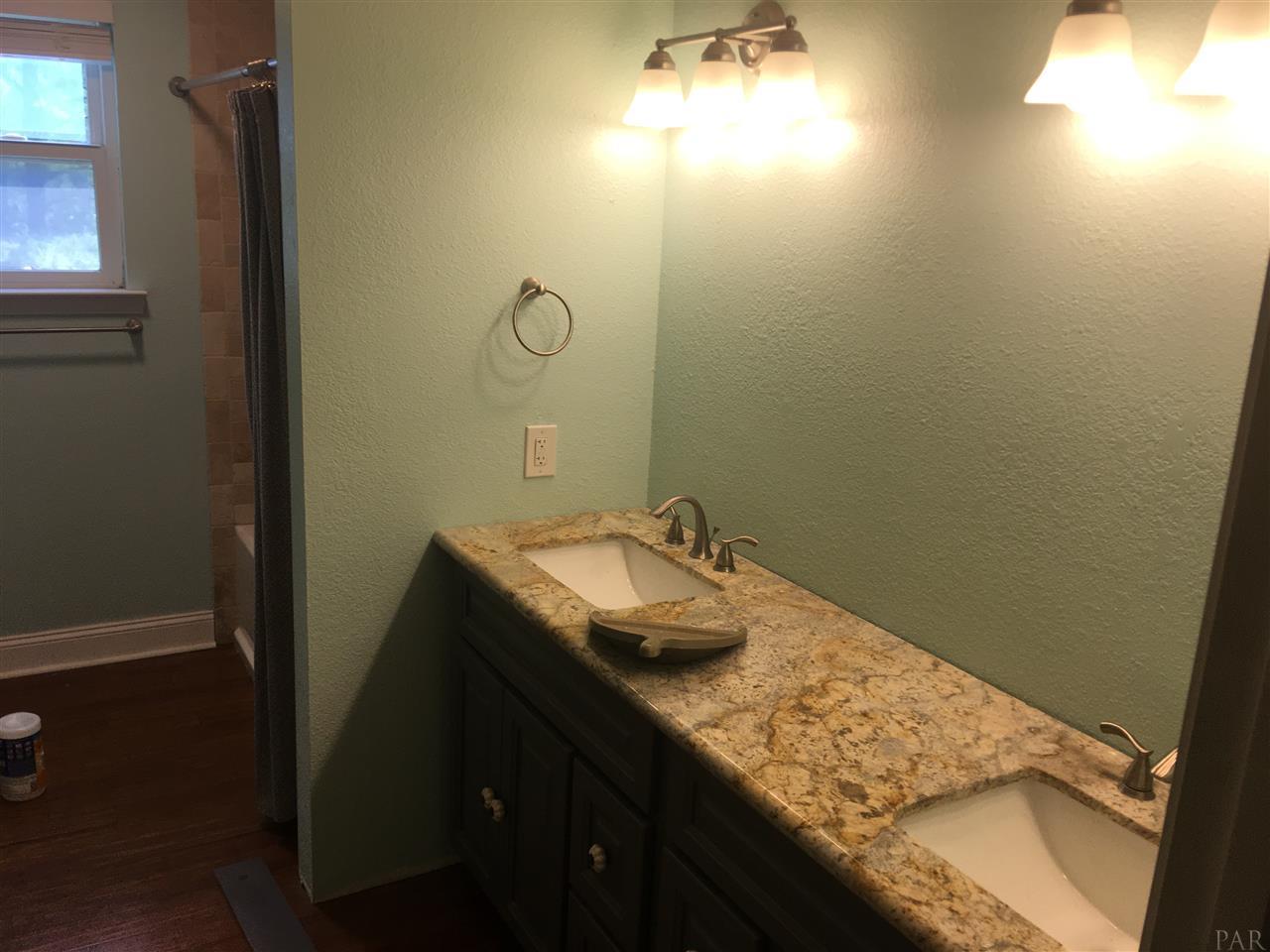 5527 Baker Road Milton, FL 32570 - Photo 13 of 30 Gallery Image 13