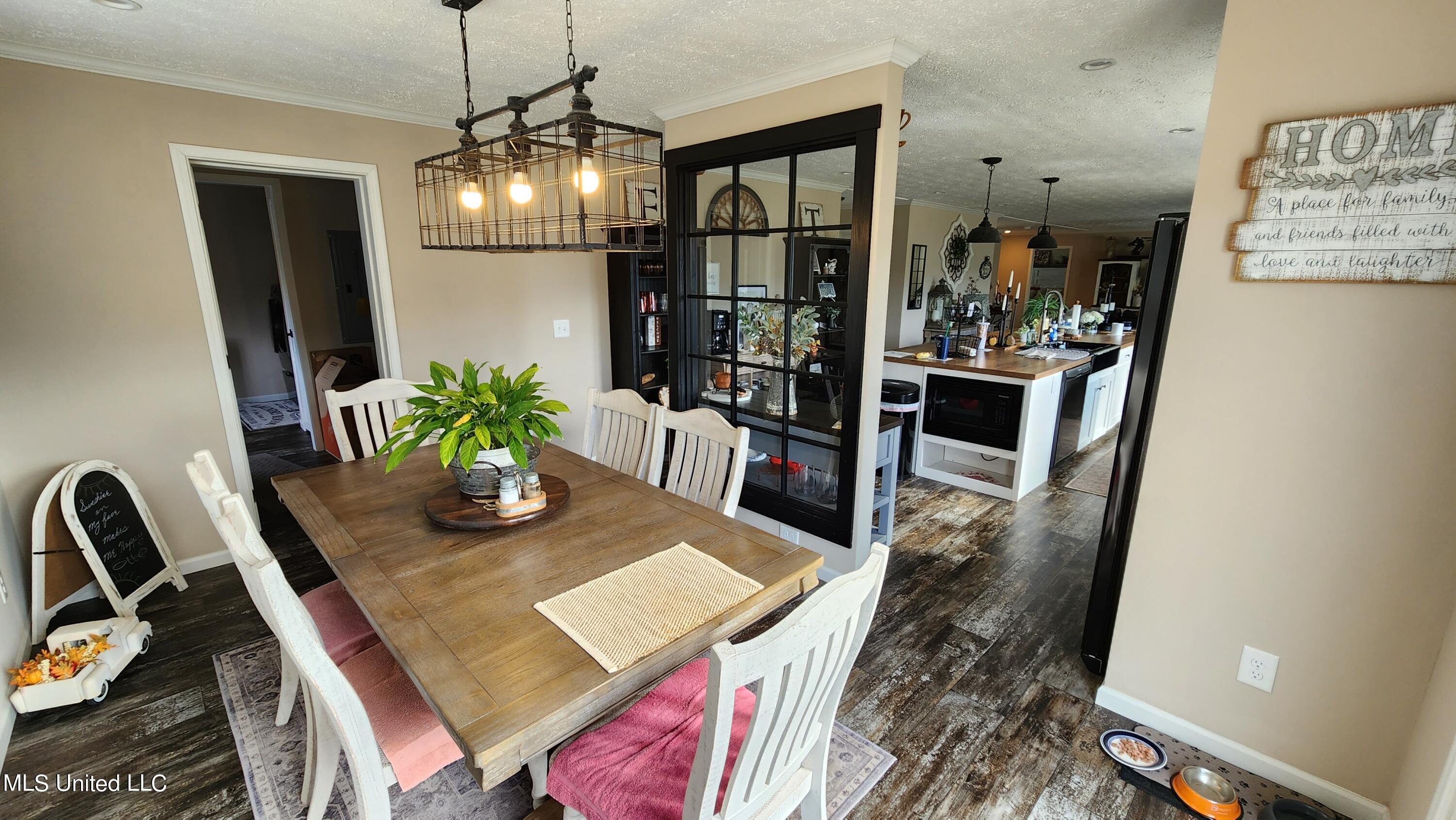 15785 Omas Road Vancleave, MS 39565 - Photo 7 of 20 dining
