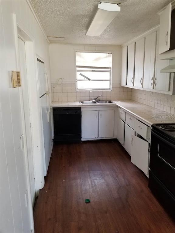 7039 Aurora Drive New Port Richey, FL 34653 - Photo 5 of 8