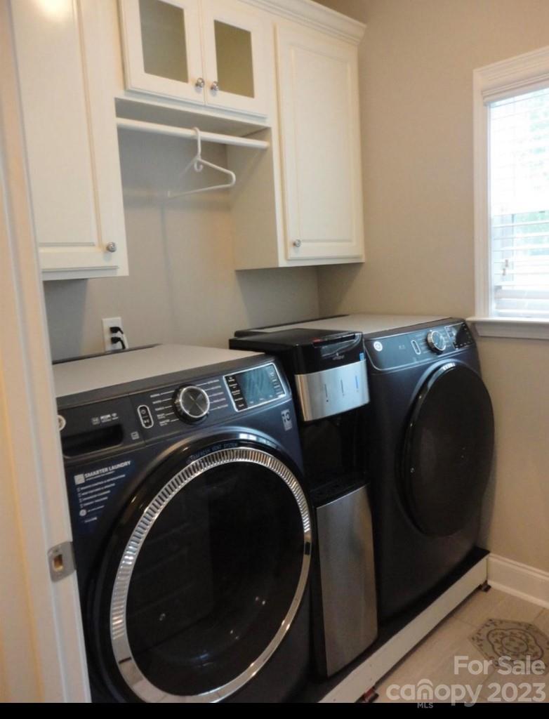 737 Community Center Road Camden, SC 29020 - Photo 8 of 23 a utility room with dryer and washer