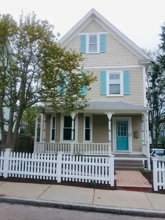 $3,750 | 35 Amherst Street, Unit 2, Boston, MA 02131
