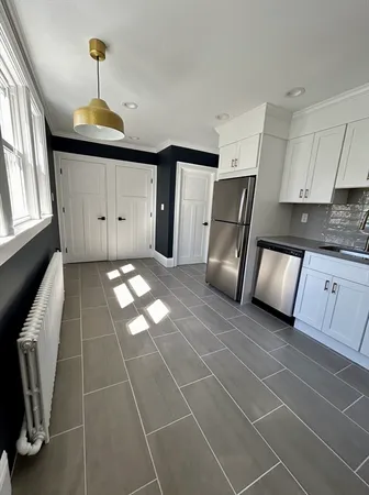 $3,750 | 35 Amherst Street, Unit 2, Boston, MA 02131