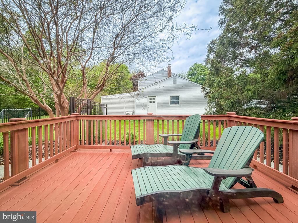 249 Forrest Road Yardley, PA 19067 - Photo 28 of 36 Deck
