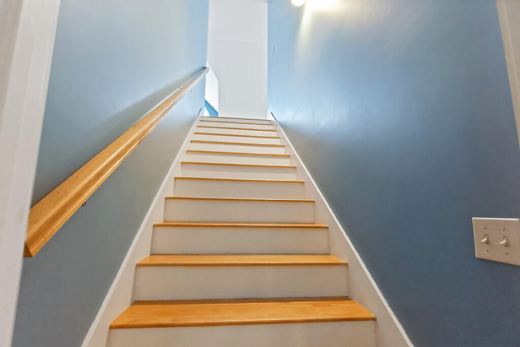 1194 Mercer Road Mercer, ME 04957 - Photo 52 of 124 21_BP5A9619_DxO_mls