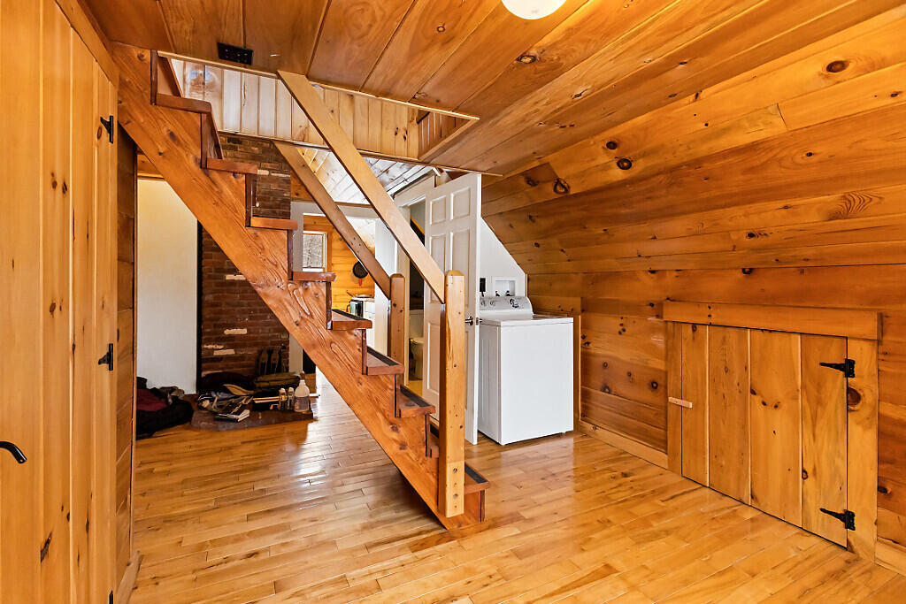 1194 Mercer Road Mercer, ME 04957 - Photo 95 of 124 104_BP5A9883_DxO_mls