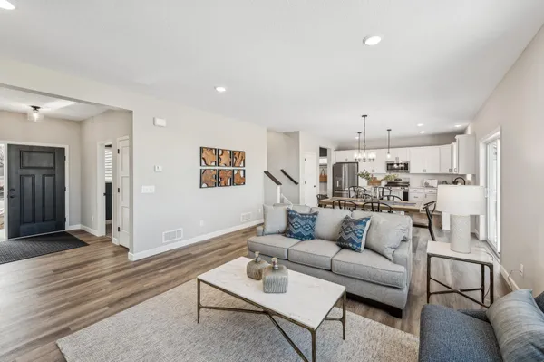 $449,900 | 8838 Country Avenue, Monticello, MN 55362