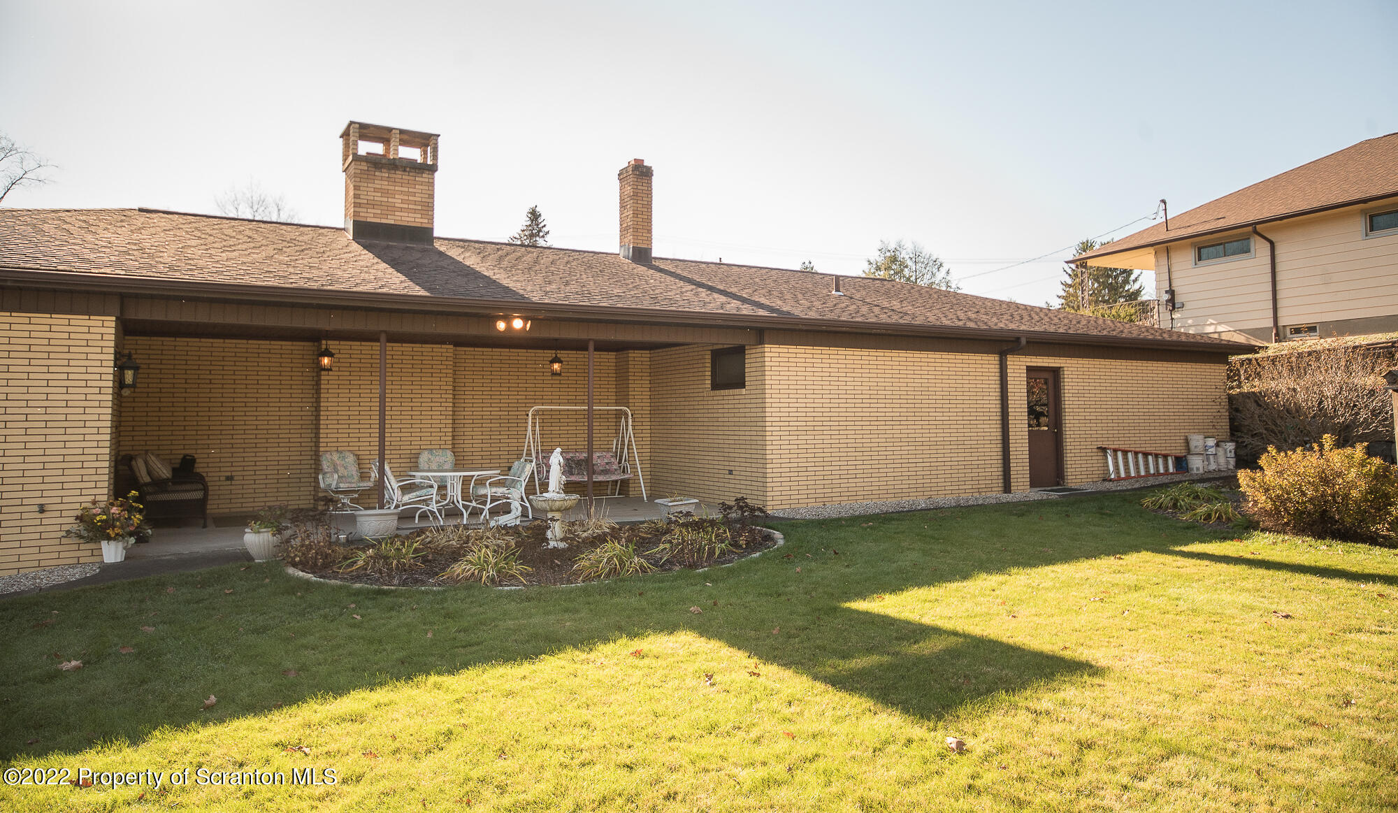 142 Fallbrook Street Carbondale, PA 18407 - Photo 12 of 43