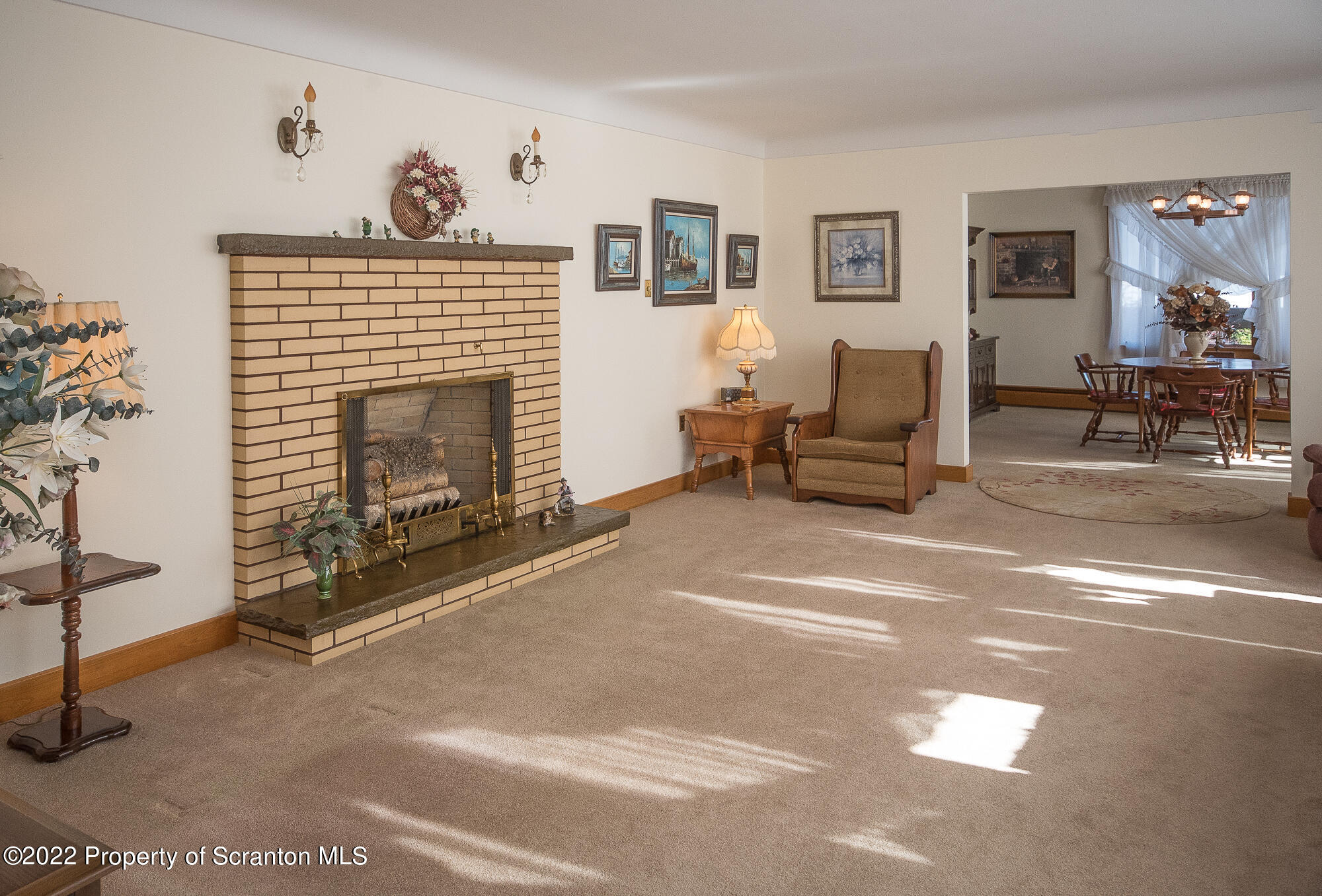 142 Fallbrook Street Carbondale, PA 18407 - Photo 16 of 43